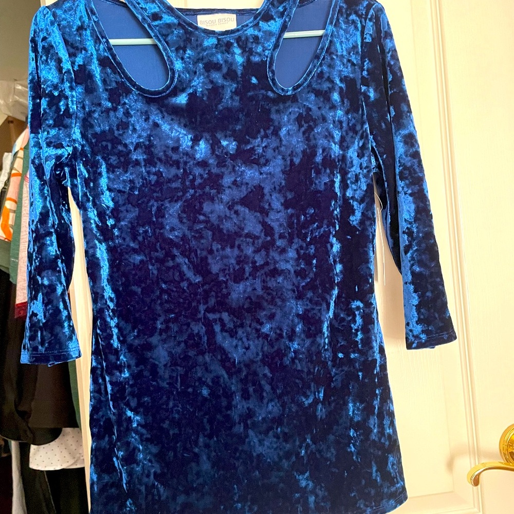 Bisou Bisou velvet sodalite Blue blouse